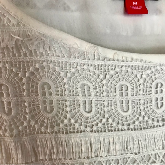 Women’s Vince Camuto White Sleeveless Top, size M - Picture 6 of 6